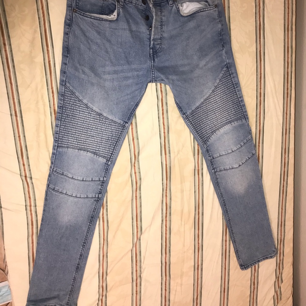 Light blue wash biker skinny jeans